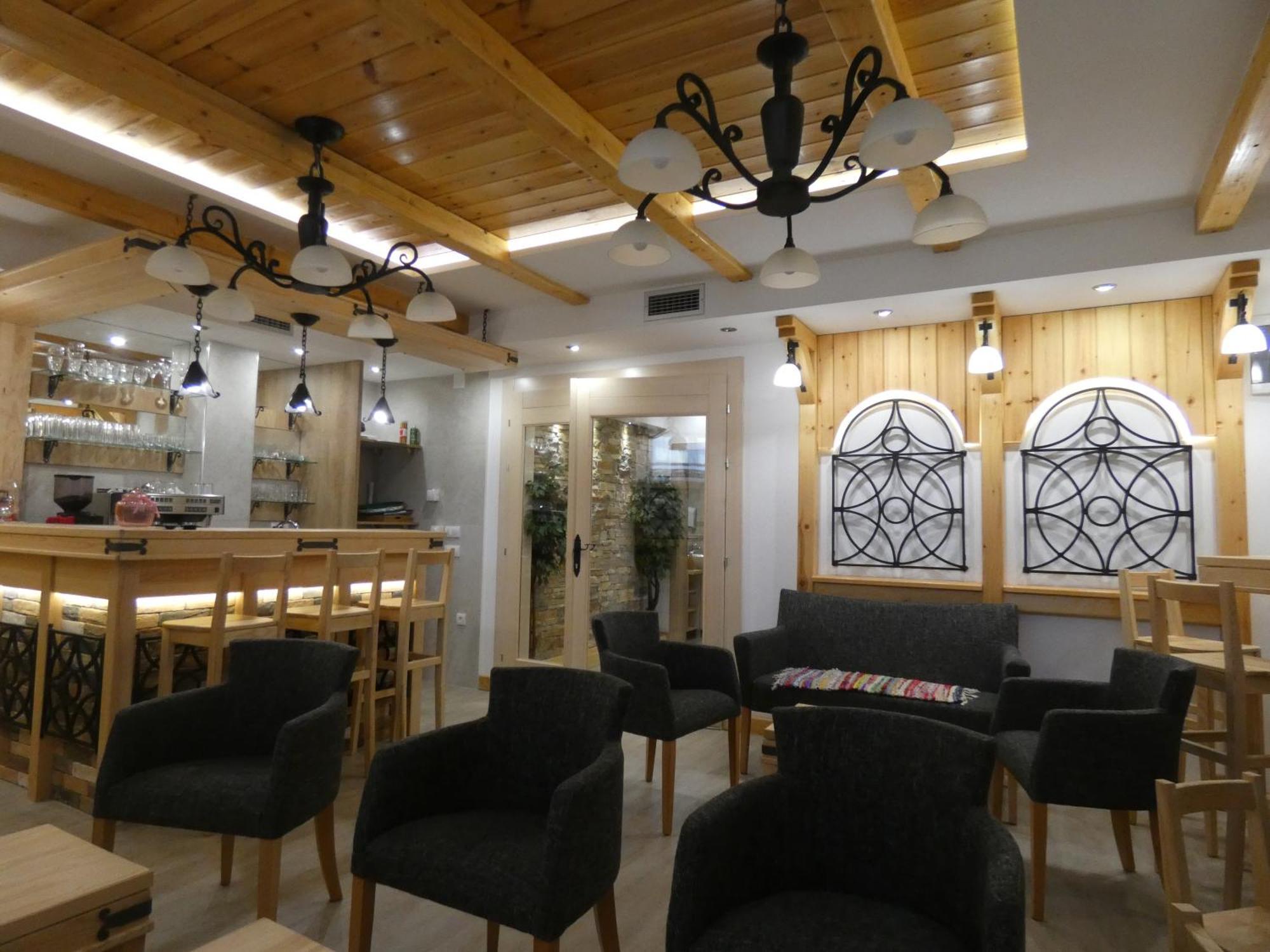 天然木别墅酒店 公寓 *