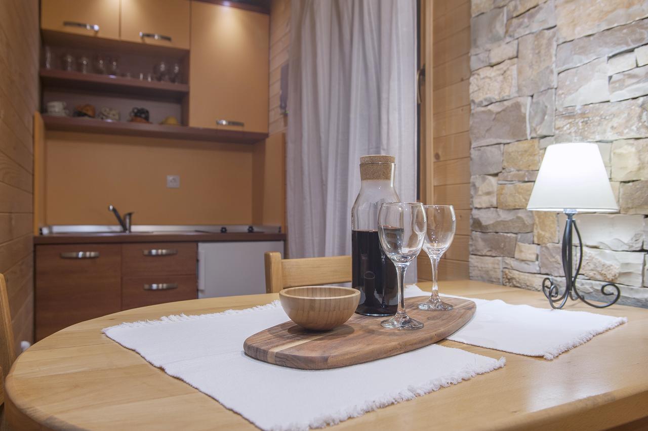 Apartment Natural Wood *